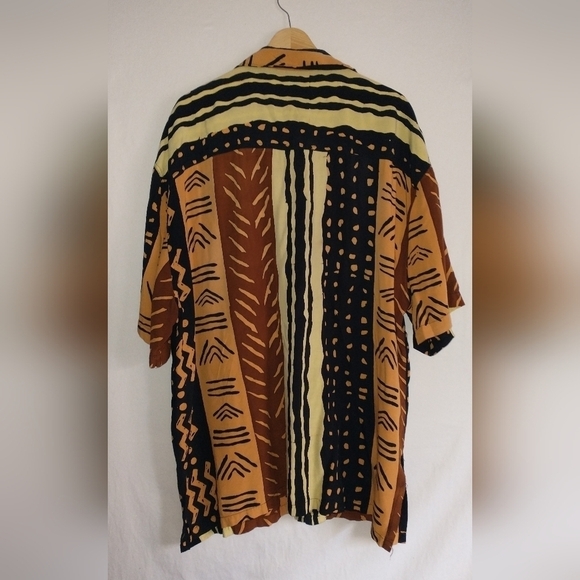 Men's Tribal Pattern Brown and Black Striped Shirt Size 3XL - Picture 4 of 4